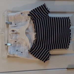 LIKE NEW AMERICAN EAGLE DESTROYED STRETCH CUT-OFF SHORTS SHE & SKY CROP TOP SET